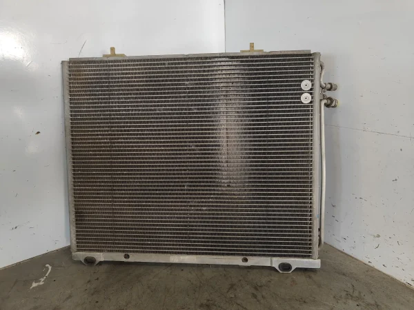 Condensador / radiador  aire acondicionado mercedes-benz clase e (bm 210) berlina - Imagen 2