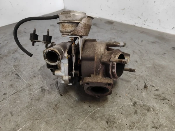 Turbocompresor   gt1749v - Imagen 2