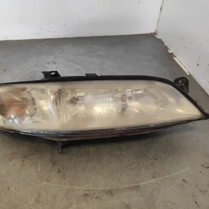 Faro derecho opel vectra b berlina 90586845