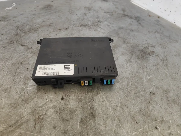 Caja reles / fusibles   9642409480 - Imagen 3