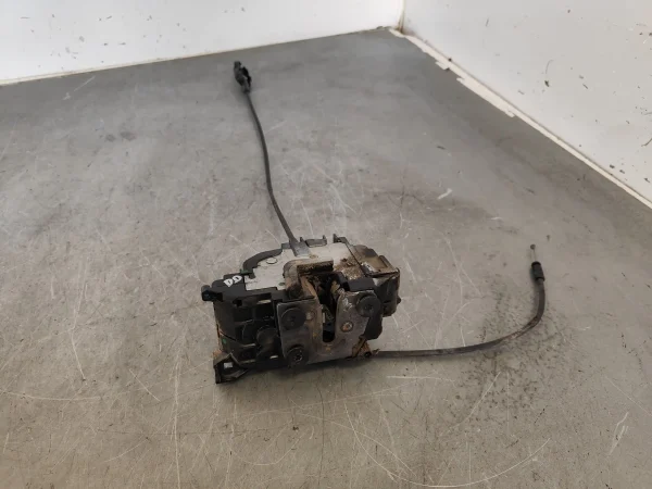 Cerradura puerta delantera derecha renault clio iii - Imagen 2