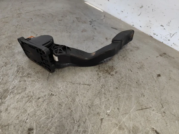Potenciometro pedal   9671840280 - Imagen 2