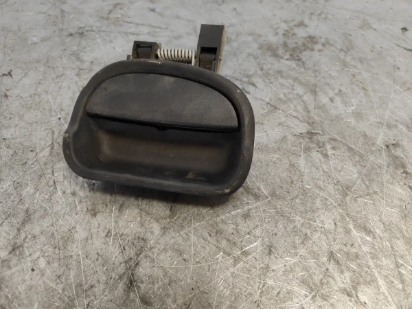Maneta interior lateral izquierda renault kangoo i (f/kc0) 7700354531
