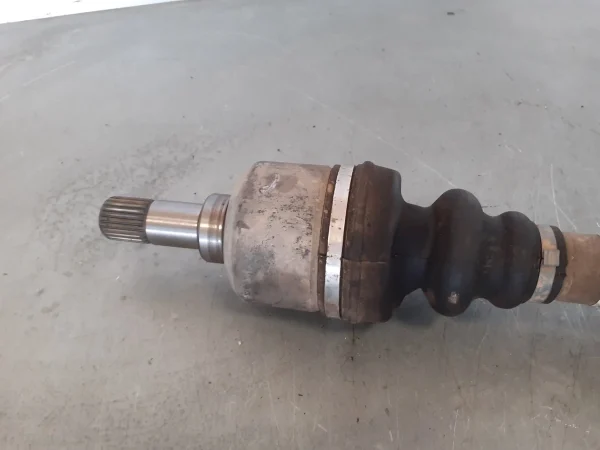 Transmision delantera izquierda citroen xsara picasso 9642426680 - Imagen 2