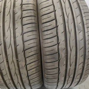 Neumatico   21545zr17