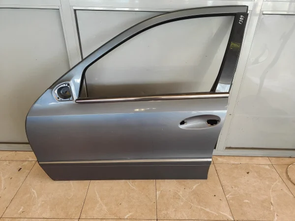 Puerta delantera izquierda mercedes-benz clase e (bm 211) berlina