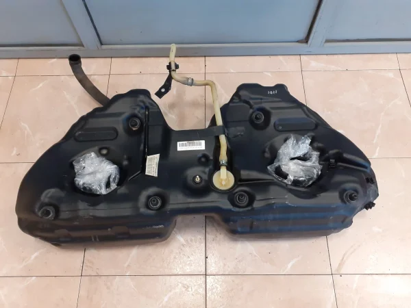Deposito combustible mercedes-benz clase e (bm 211) berlina a2114704601 - Imagen 3