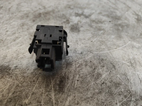 Mando regulacion intensidad cuadro volvo v40 familiar 6x0941333 - Imagen 2