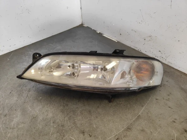 Faro izquierdo opel vectra b berlina 90586844