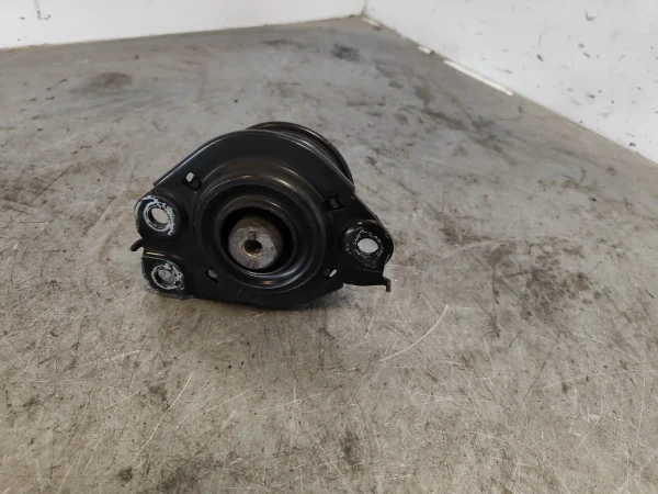 Soporte motor derecho volvo v40 familiar - Imagen 2