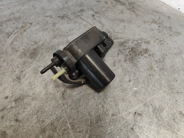 Valvula aire adicional volvo v40 familiar 003572