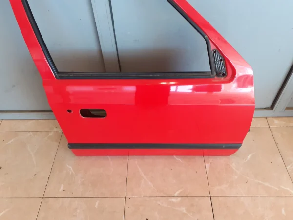 Puerta delantera derecha skoda felicia berlina (791) - Imagen 3