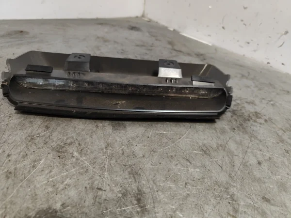 Luz de freno volvo v40 familiar 30822005