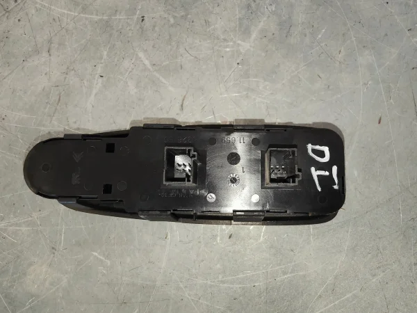 Mando elevalunas delantero izquierdo citroen c4 picasso 96639383zd - Imagen 3