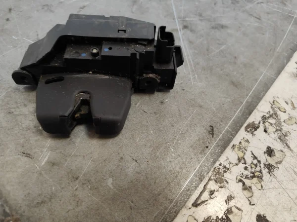 Cerradura maletero / porton   9801762080