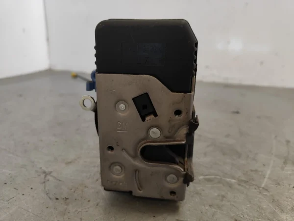 Cerradura puerta delantera izquierda renault trafic ii furgón 8200008246