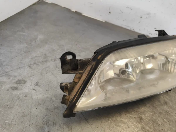 Faro izquierdo opel vectra b berlina 90586844 - Imagen 4