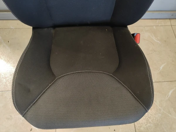 Asiento delantero derecho - Imagen 3