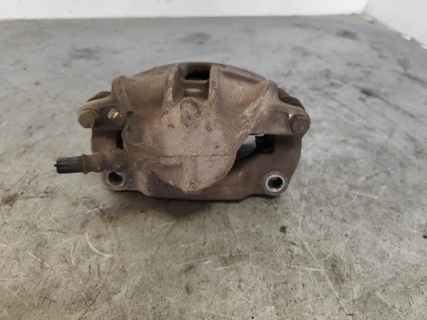 Pinza de freno delantera izquierda renault megane i scenic (ja0) - Imagen 2