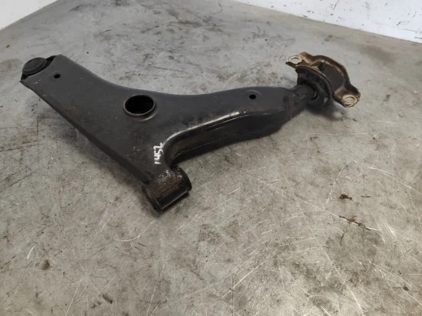 Brazo suspension delantero izquierdo volvo v40 familiar 3380310 - Imagen 2