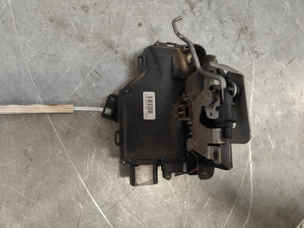Cerradura puerta delantera izquierda audi a6 berlina (4b2) 4b0837349a - Imagen 5
