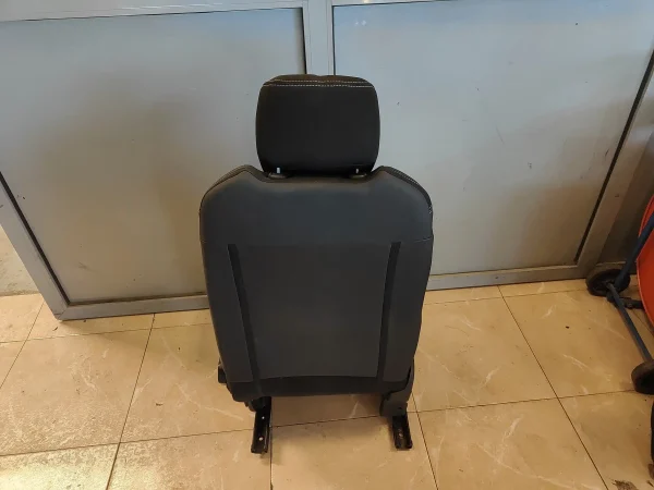 Asiento delantero derecho - Imagen 5