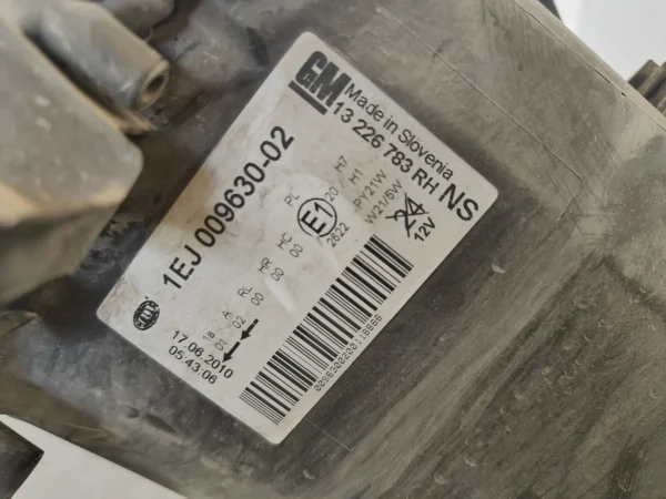 Faro derecho opel insignia berlina 13226783rh - Imagen 4