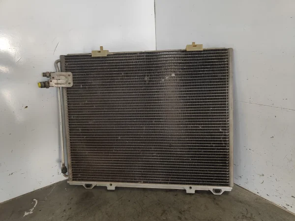 Condensador / radiador  aire acondicionado mercedes-benz clase e (bm 210) berlina
