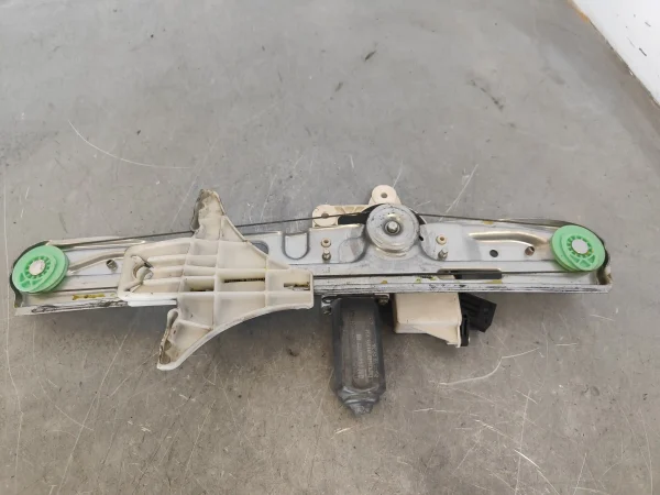 Elevalunas trasero derecho opel vectra c berlina 24451522 - Imagen 3