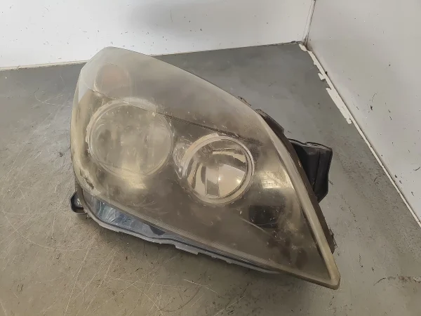 Faro derecho opel astra h berlina 24451033rh - Imagen 8