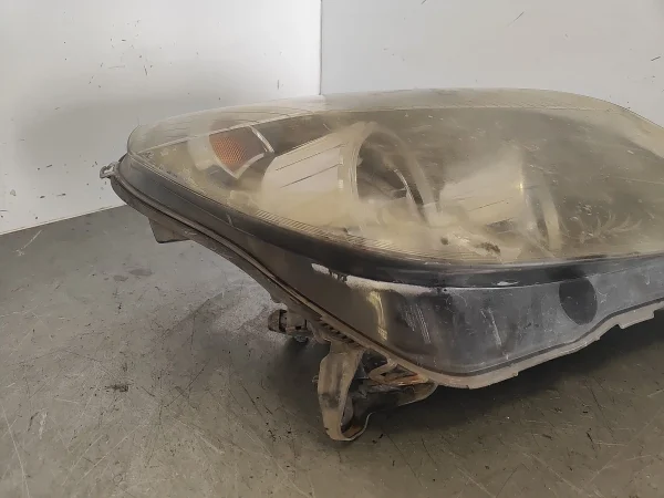 Faro derecho opel astra h berlina 24451033rh - Imagen 3