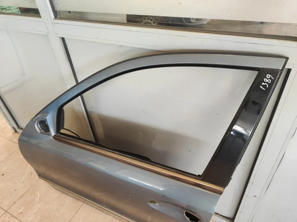 Puerta delantera izquierda mercedes-benz clase e (bm 211) berlina - Imagen 5