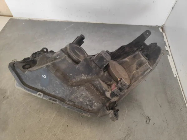 Faro derecho opel astra h berlina 24451033rh - Imagen 9
