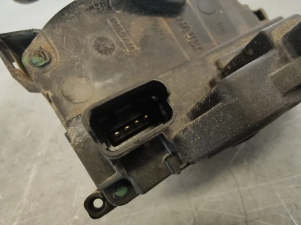 Cerradura puerta delantera derecha renault clio iii - Imagen 3