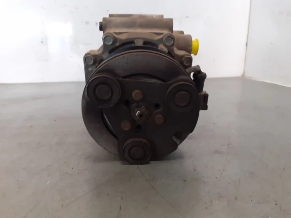 Compresor aire acondicionado ford fiesta (cbk) 6s6h19d629aa - Imagen 4