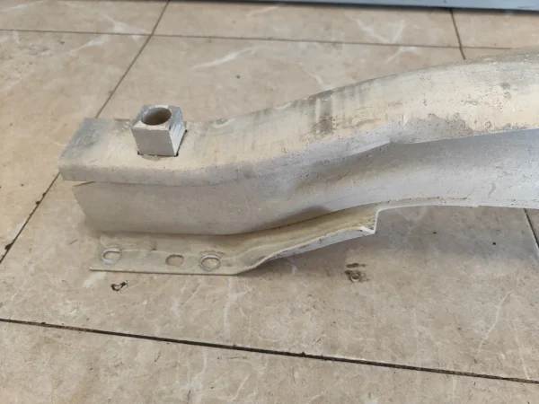 Refuerzo paragolpes trasero opel astra h berlina 13125147 - Imagen 4