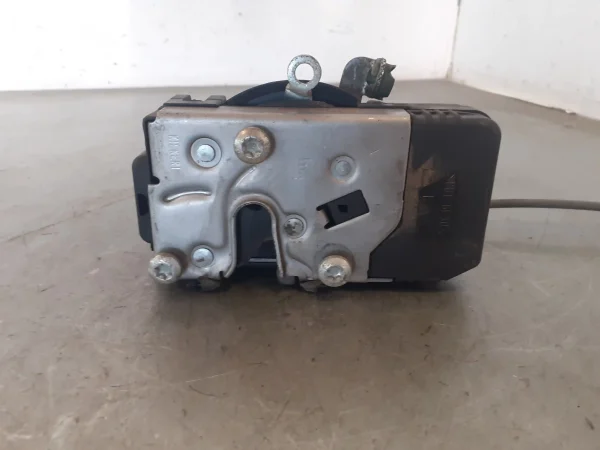 Cerradura puerta delantera izquierda opel zafira a 24414116 - Imagen 4