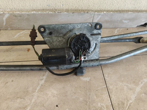 Motor limpia delantero   0390241381 - Imagen 3