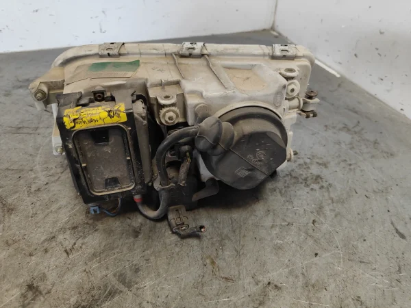 Faro derecho volvo v40 familiar 308998985 - Imagen 2