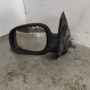 Retrovisor izquierdo