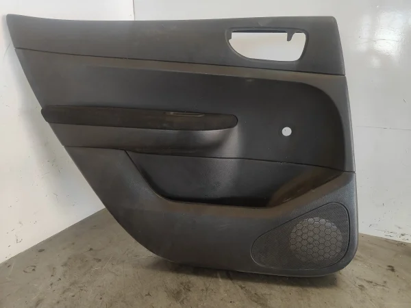 Guarnecido puerta trasera izquierda peugeot 307 berlina (s2)