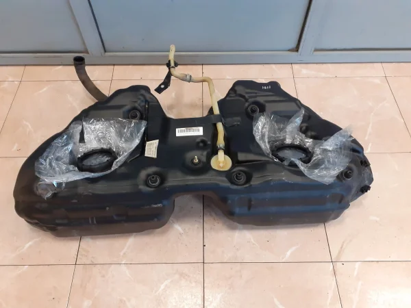 Deposito combustible mercedes-benz clase e (bm 211) berlina a2114704601