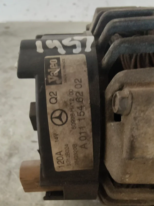 Alternador mercedes-benz clase e (bm 210) berlina a0111546202 - Imagen 2