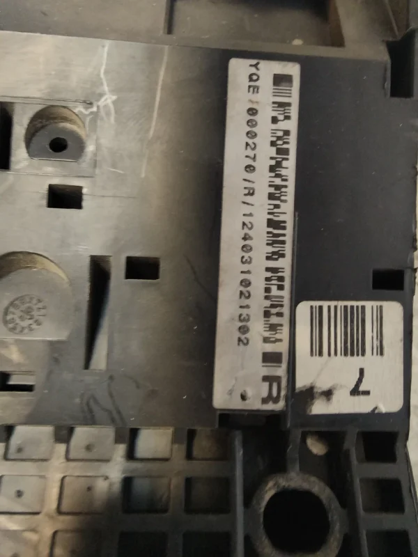 Caja reles / fusibles   000270 - Imagen 4