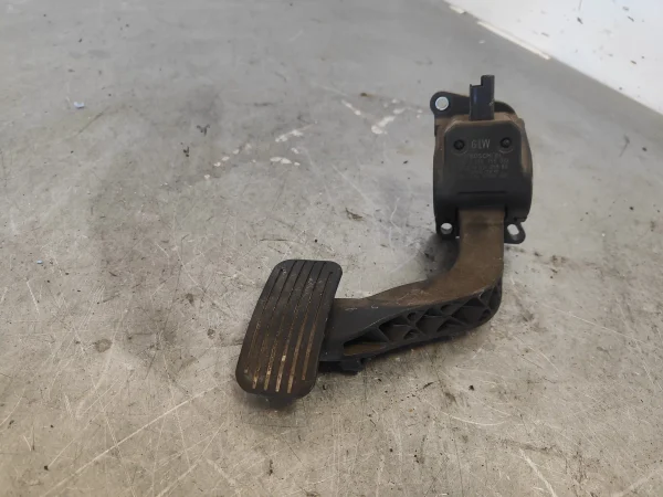 Potenciometro pedal citroen xsara picasso 0280755032