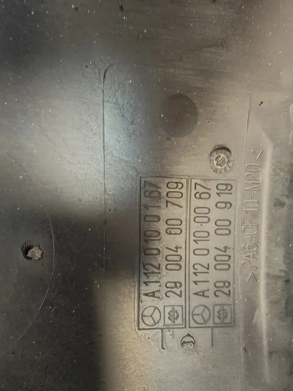 Tapa motor mercedes-benz clase ml (bm 163) a11201200067 - Imagen 2
