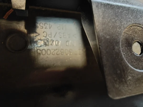Luz de freno volvo v40 familiar 30822005 - Imagen 3