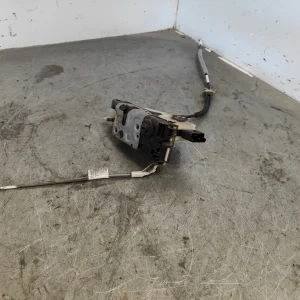 Cerradura puerta delantera izquierda   9685351380