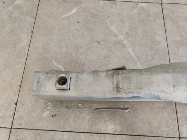 Refuerzo paragolpes trasero opel astra h berlina 13125147 - Imagen 6