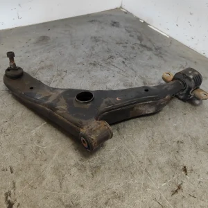 Brazo suspension delantero derecho volvo v40 familiar